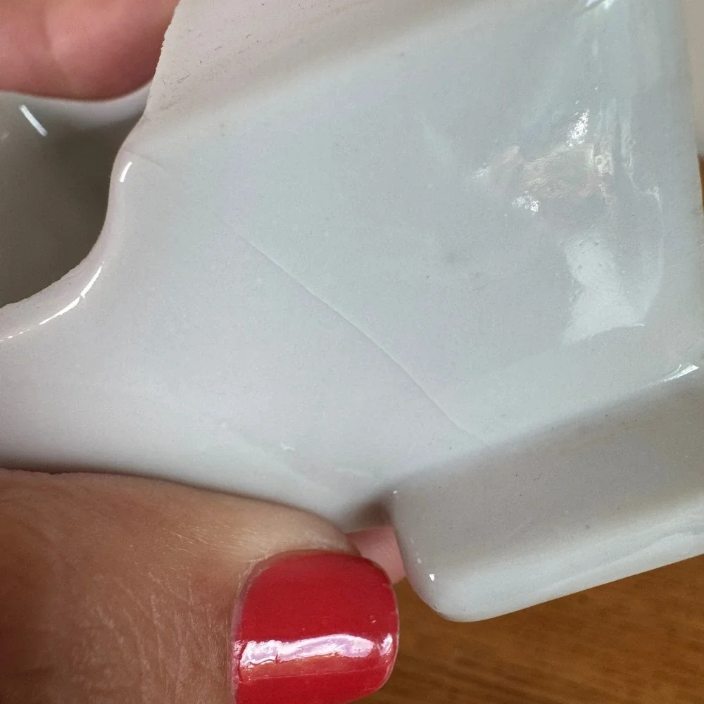 Vintage White Porcelain Made in Japan Bird Feed Water Dish MCM‎ Style